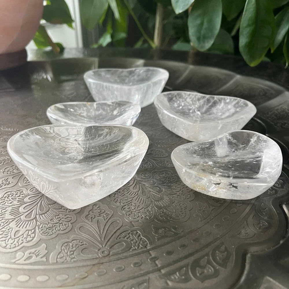 Crystal quartz heart dish - Picture 2 of 5